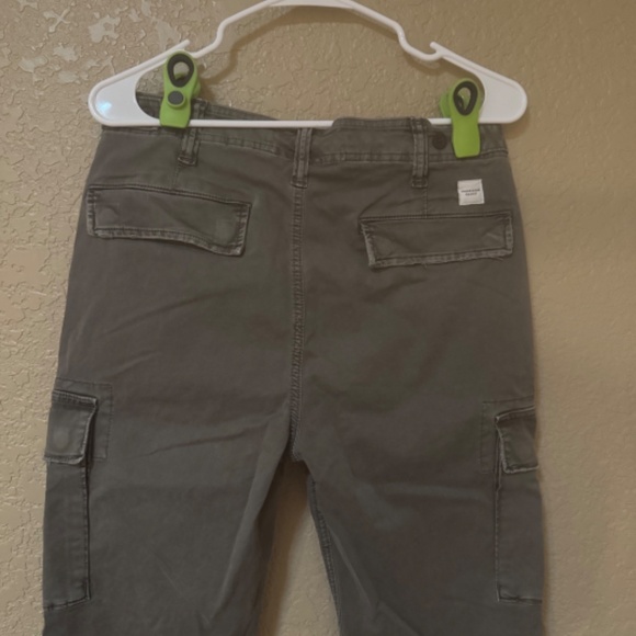 American Eagle, 30 x 34, Green - Picture 5 of 5